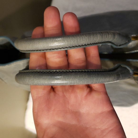 Prada leather tote bag - Picture 14 of 16